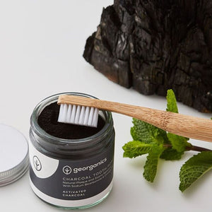 Natural and eco-friendly oral care routine